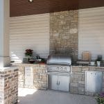 Outdoor Kitchen and Grill